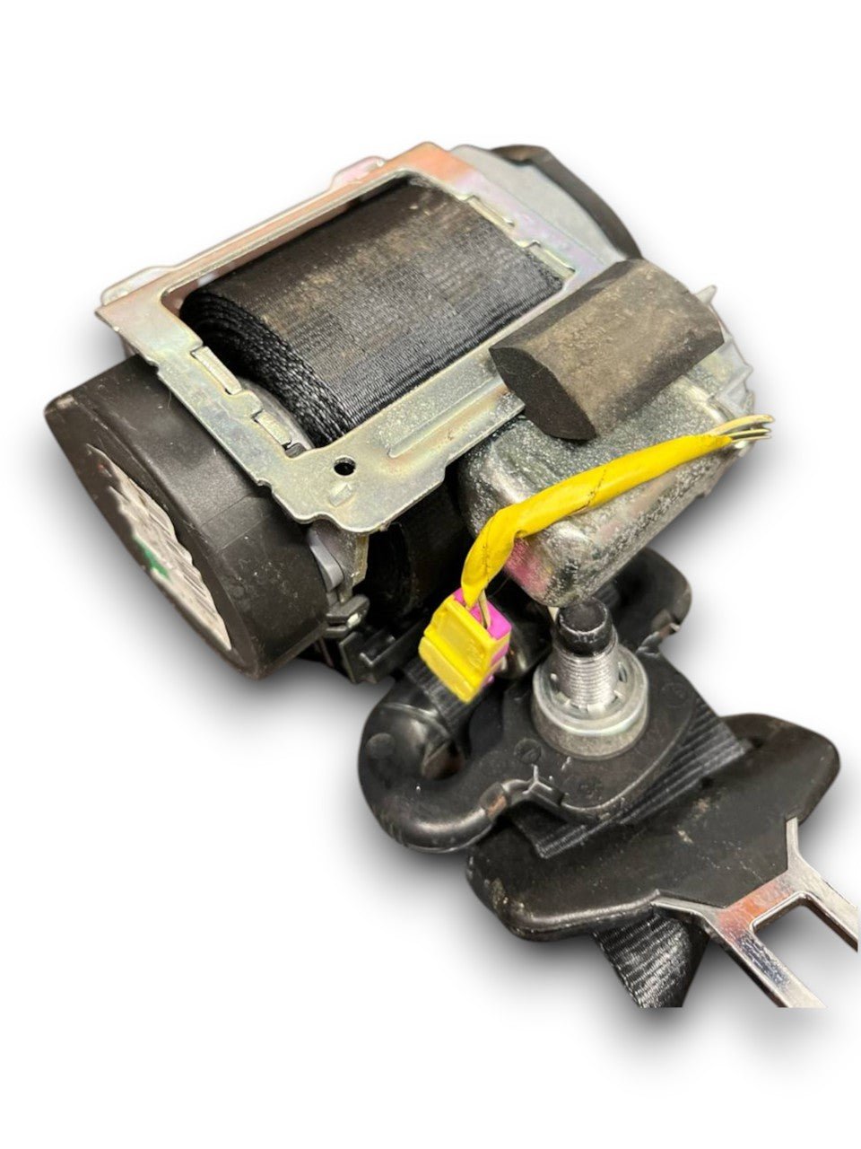 Cintura di sicurezza anteriore destra Fiat Punto evo (2012 - >) cod.617493200 - F&P CRASH SRLS - Ricambi Usati