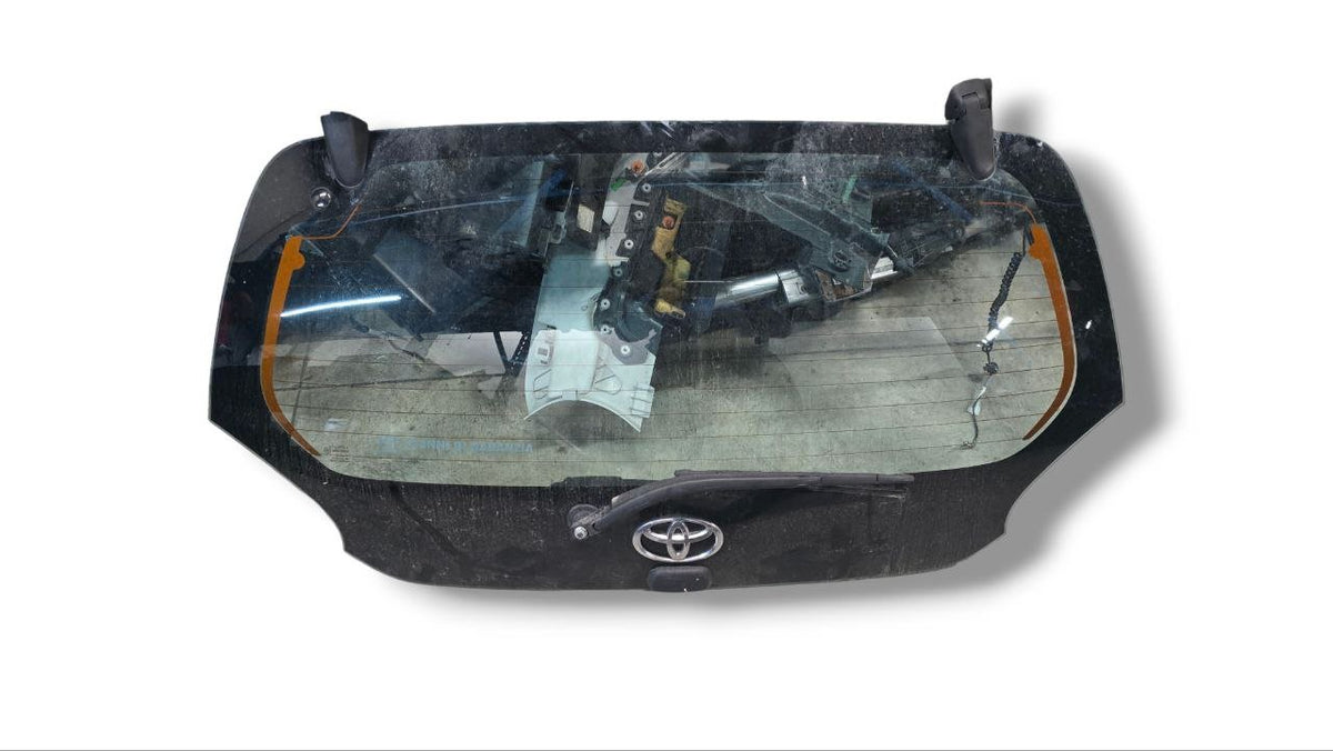 Cofano / Portellone Bagagliaio Nero Toyota Aygo ( 2005 - 2014 ) - F&amp;P CRASH SRLS - Ricambi Usati