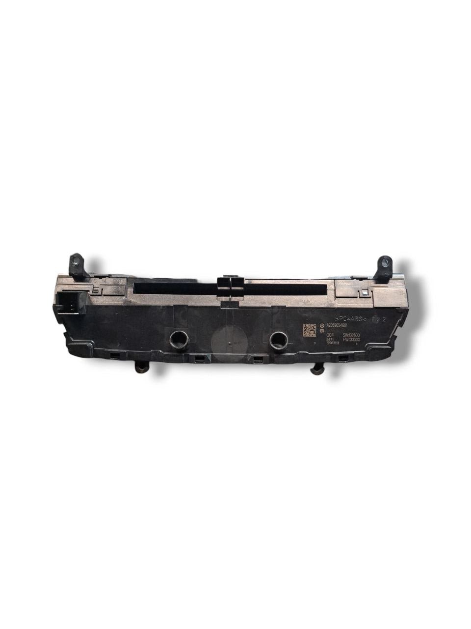 Comandi pulsanti centrali Mercedes - Benz Classe C W205 COD:A2059054601 (2014>) autoradio quattro frecce - F&P CRASH SRLS - Ricambi Usati