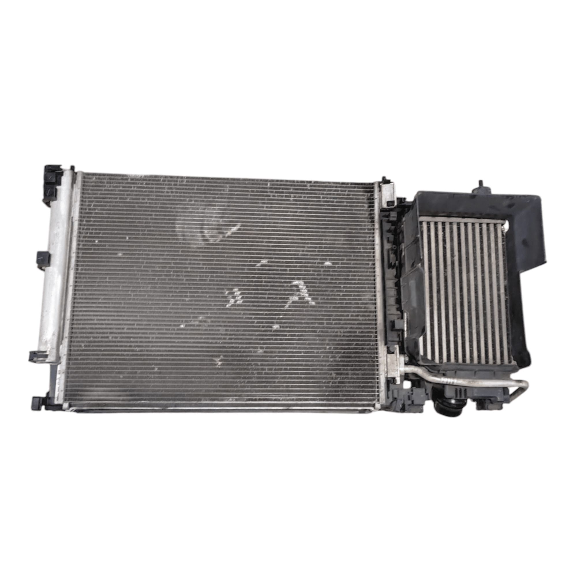 Elettroventola + Radiatore Dacia Sandero 1.0 Benzina COD: 921005FA0A (2020>) - F&P CRASH SRLS - Ricambi Usati