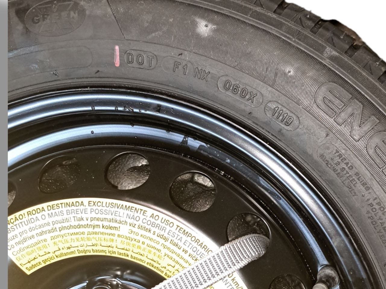 Kit Ruota / Ruotino di scorta pneumatico Volkswagen Polo 185/65 R15 (2021) originale - F&P CRASH SRLS - Ricambi Usati