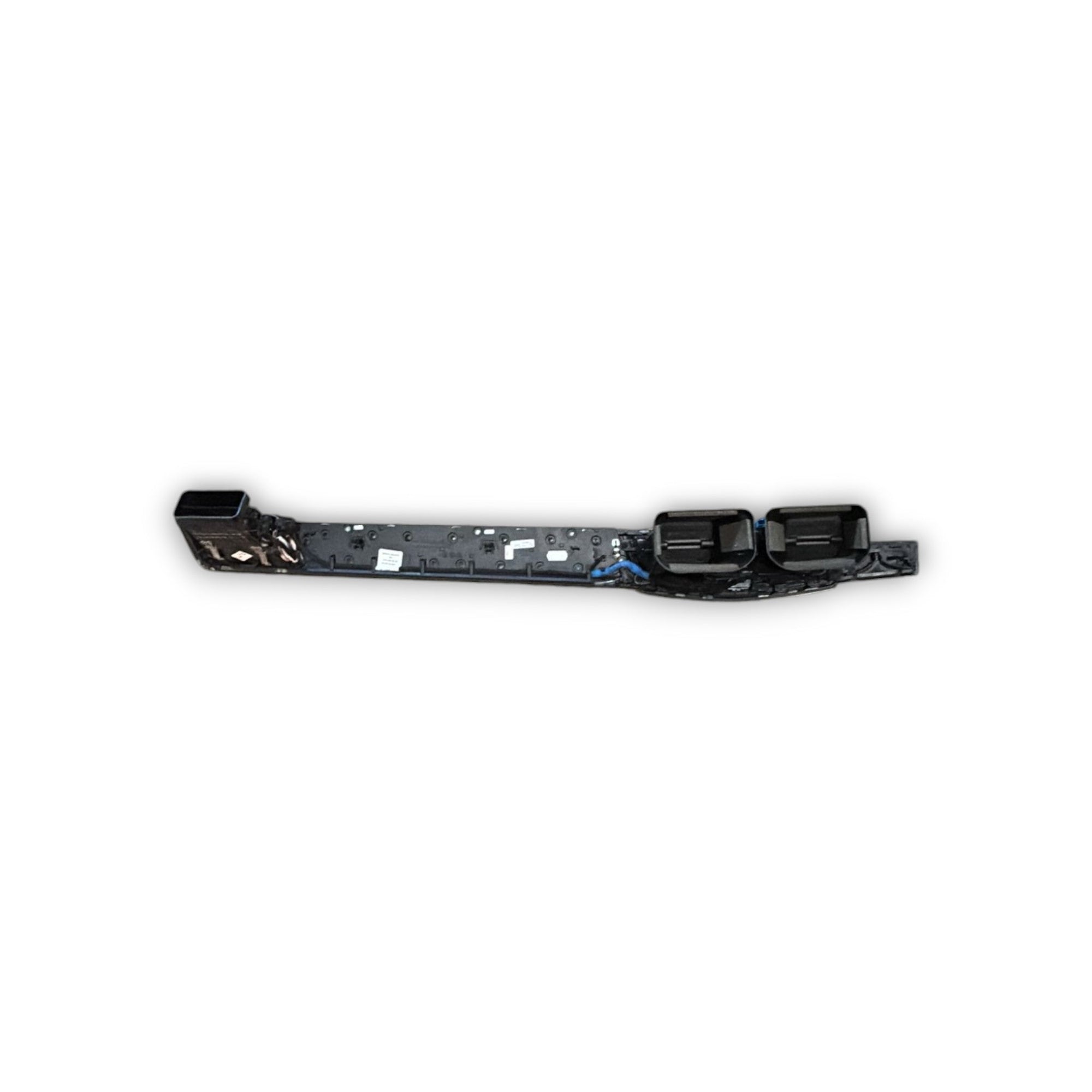Modanatura cruscotto Mercedes Benz Classe A W212 cod:A212680XX71 (2009 > 2016) + Bocchette Aria - F&P CRASH SRLS - Ricambi Usati