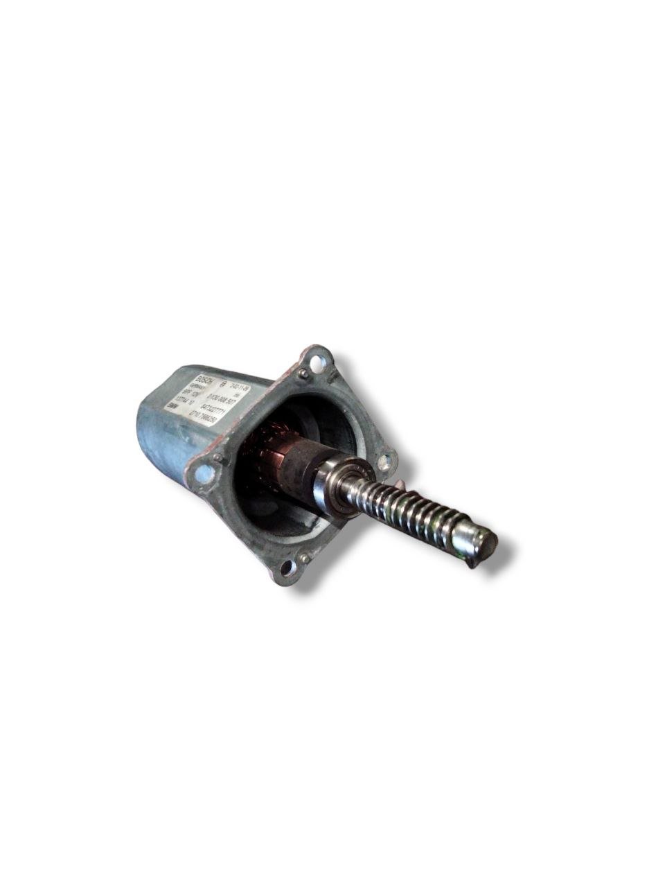 Motorino Attuatore ripartitore di coppia Bmw X3 E83 / X5 E70 3.0 Diesel cod.0130008507 - 8473227771 (2004 - 2013) - F&P CRASH SRLS - Ricambi Usati