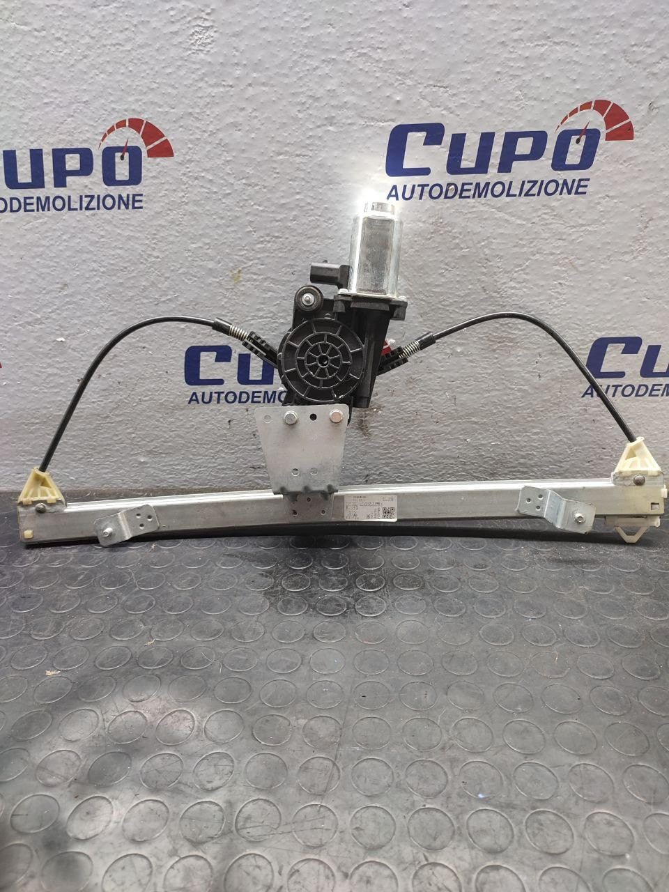 Motorino Elettrico Alzavetri Anteriore Sinistro FIAT DOBLO' (00'-22') Cod:020724 - F&P CRASH SRLS - Ricambi Usati
