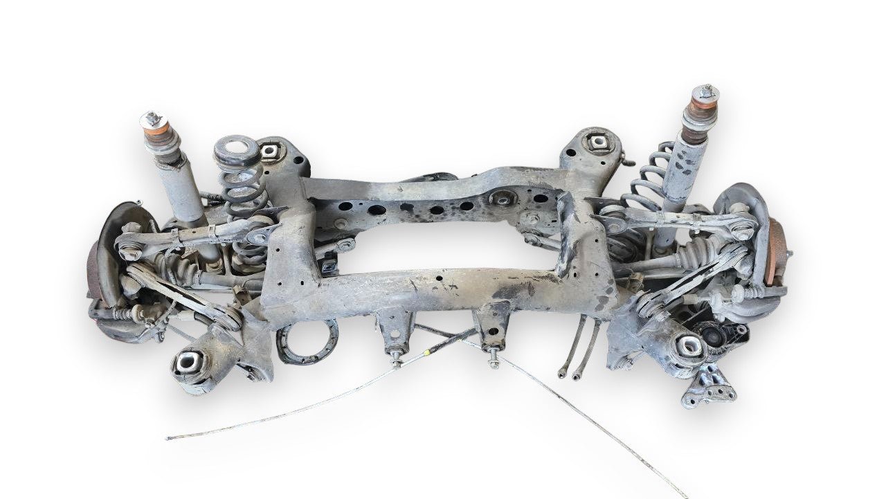 Ponte / Assale Posteriore Bmw Serie 1 E87 2.0 Diesel (2004 - 2013) - F&P CRASH SRLS - Ricambi Usati