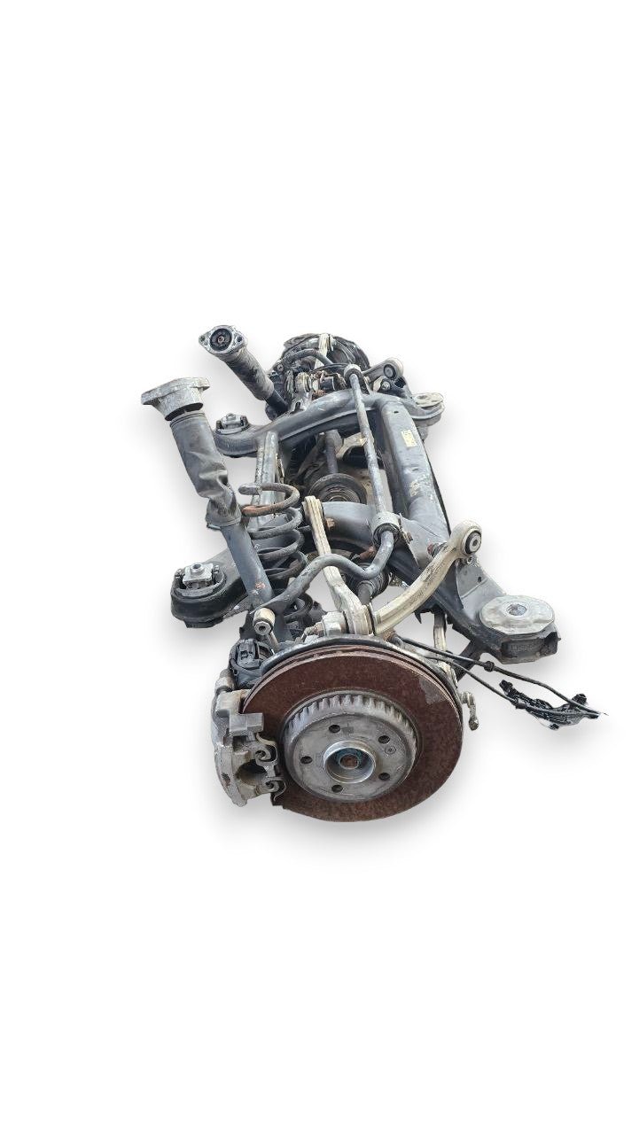 Ponte / Assale Posteriore Mercedes - Benz Classe C w205 Cod : 2053503613 2.0 Diesel (2014 - 2021) - F&P CRASH SRLS - Ricambi Usati
