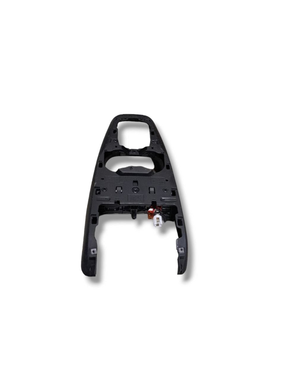 Rivestimento Console Centrale superiore Audi A1 8X (2010 - 2018) COD:8X0863241 - F&P CRASH SRLS - Ricambi Usati