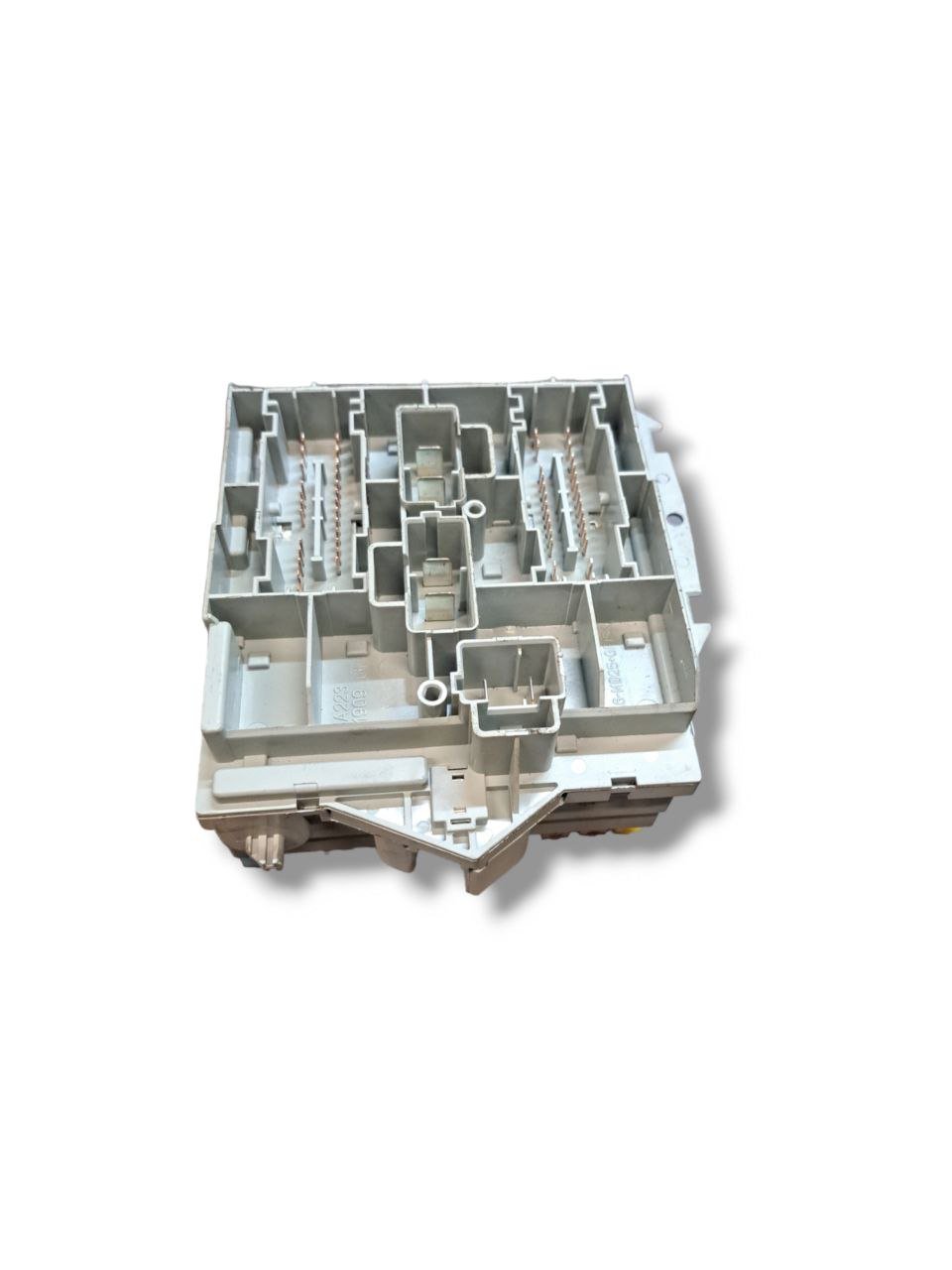 Scatola Fusibili / Centralina Portafusibili Fiat Croma 1.9 Diesel (2007 - 2010) COD:51738101 - F&P CRASH SRLS - Ricambi Usati