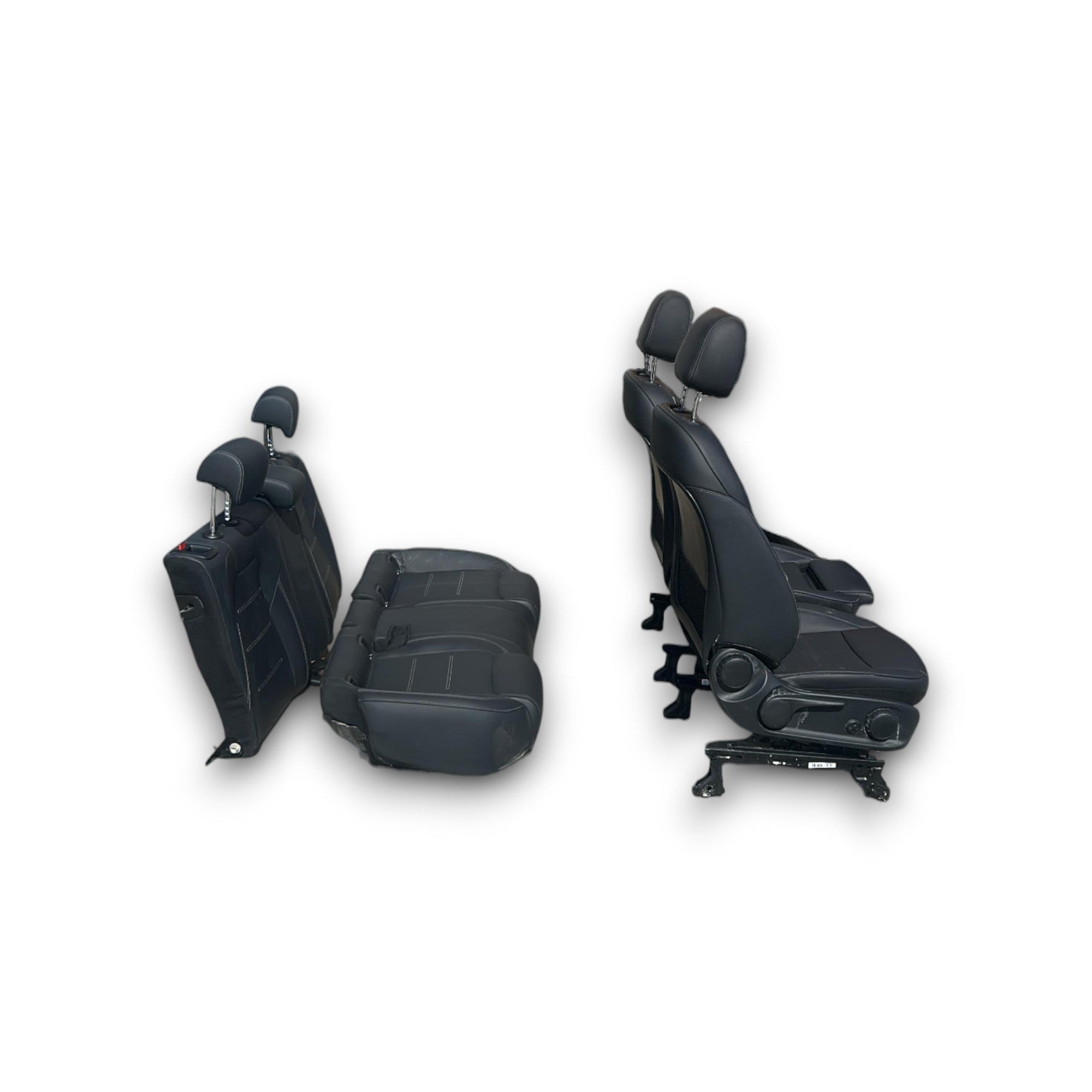 Tappezzeria / Sedili In Pelle Neri Mercedes Benz GLA (H247) (2020 > ) - F&P CRASH SRLS - Ricambi Usati