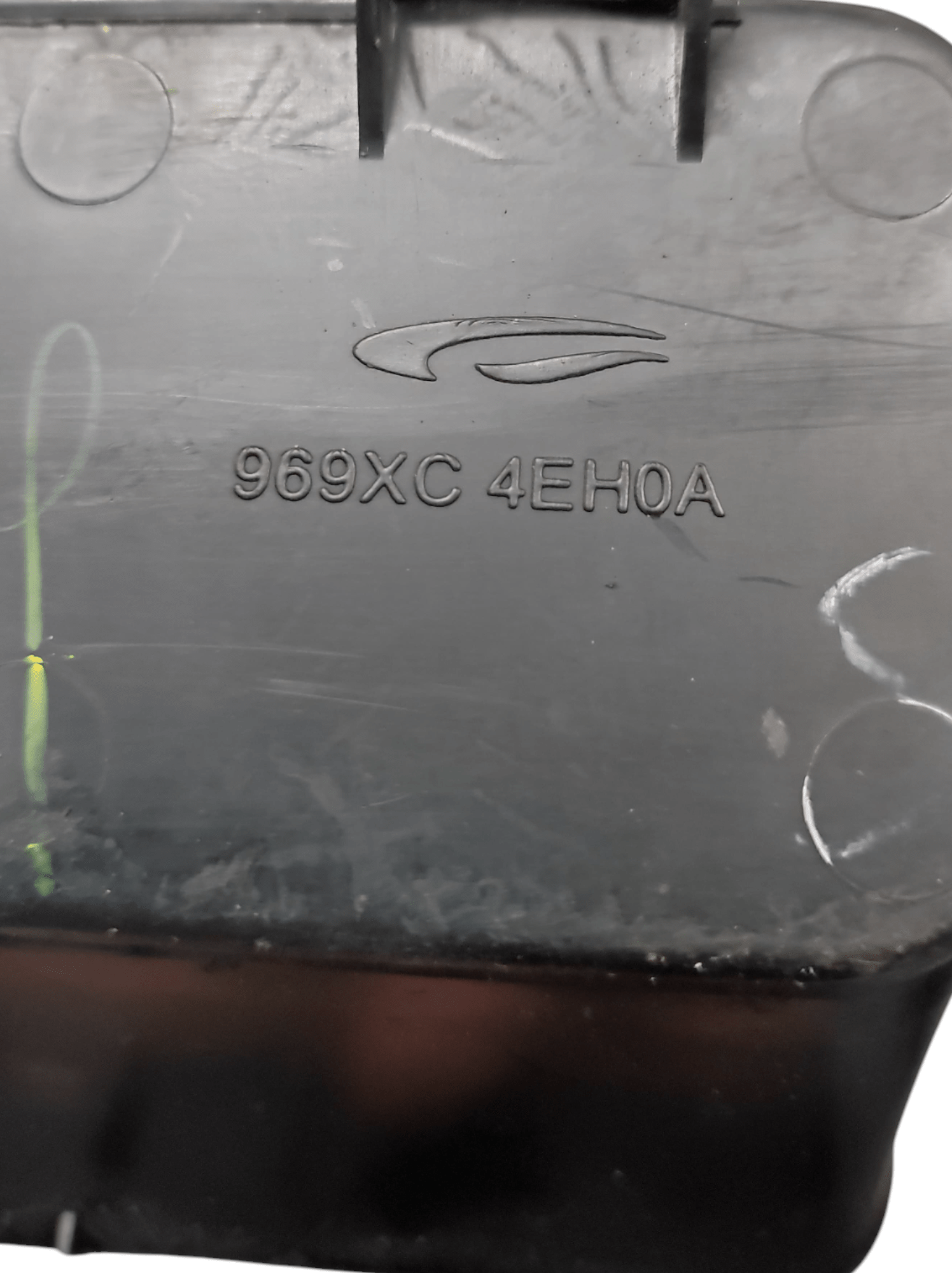 Vano Portaoggetti Nissan Qashqai J11 COD:969XC4EH0A (2014 - 2021) + Presa 12V - F&P CRASH SRLS - Ricambi Usati